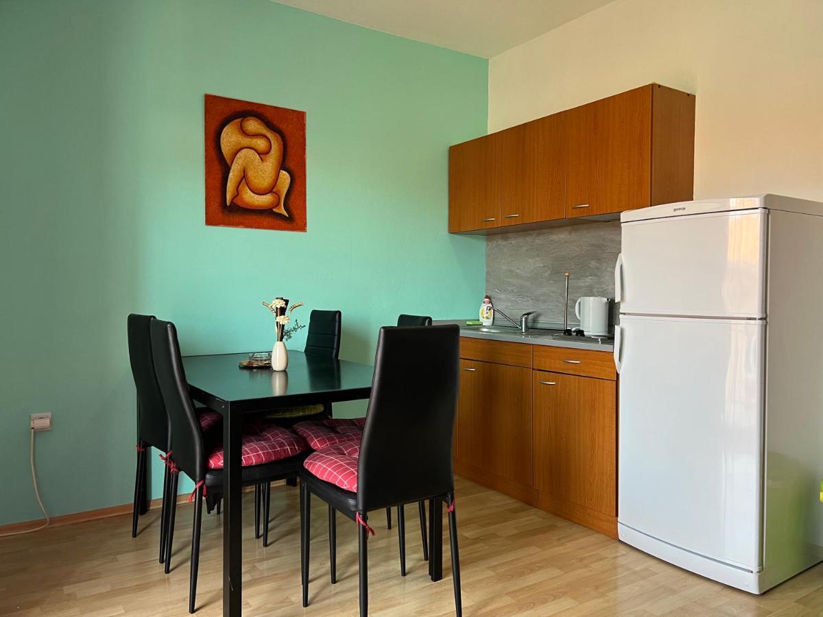 Apartmani Kacola Tučepi Exteriör bild