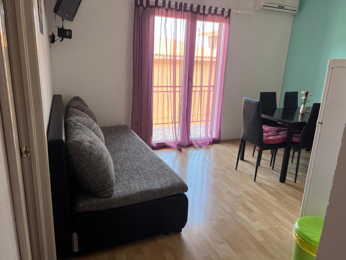 Apartmani Kacola Tučepi Exteriör bild