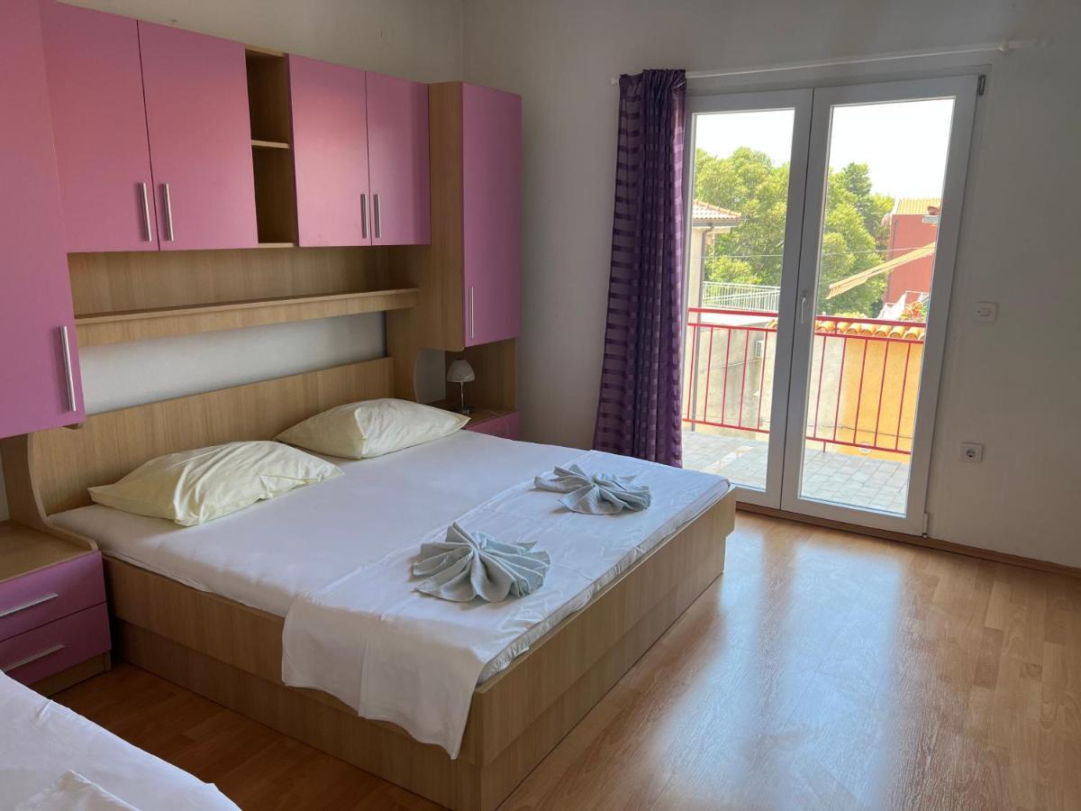Apartmani Kacola Tučepi Exteriör bild